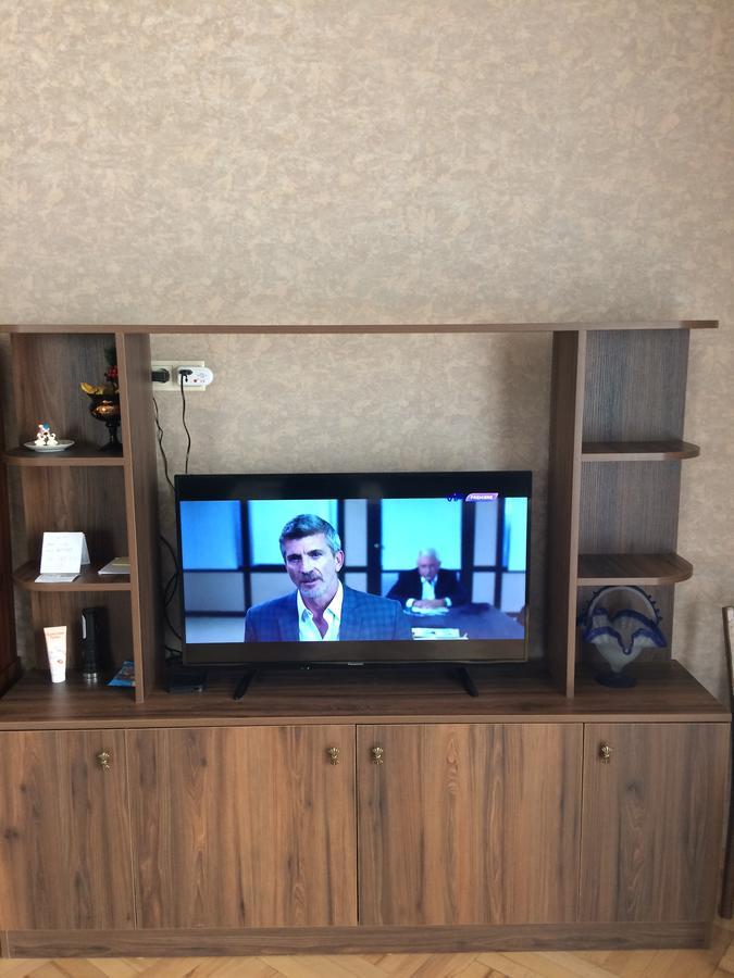 Vip Apartment At Gamrekeli Str 1 Tbilisi Luaran gambar